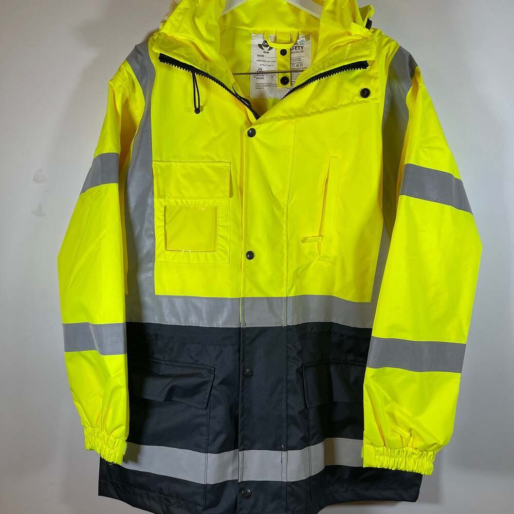 New! ANSI 3 High Visibility Rain Jacket w Hood Size Medium